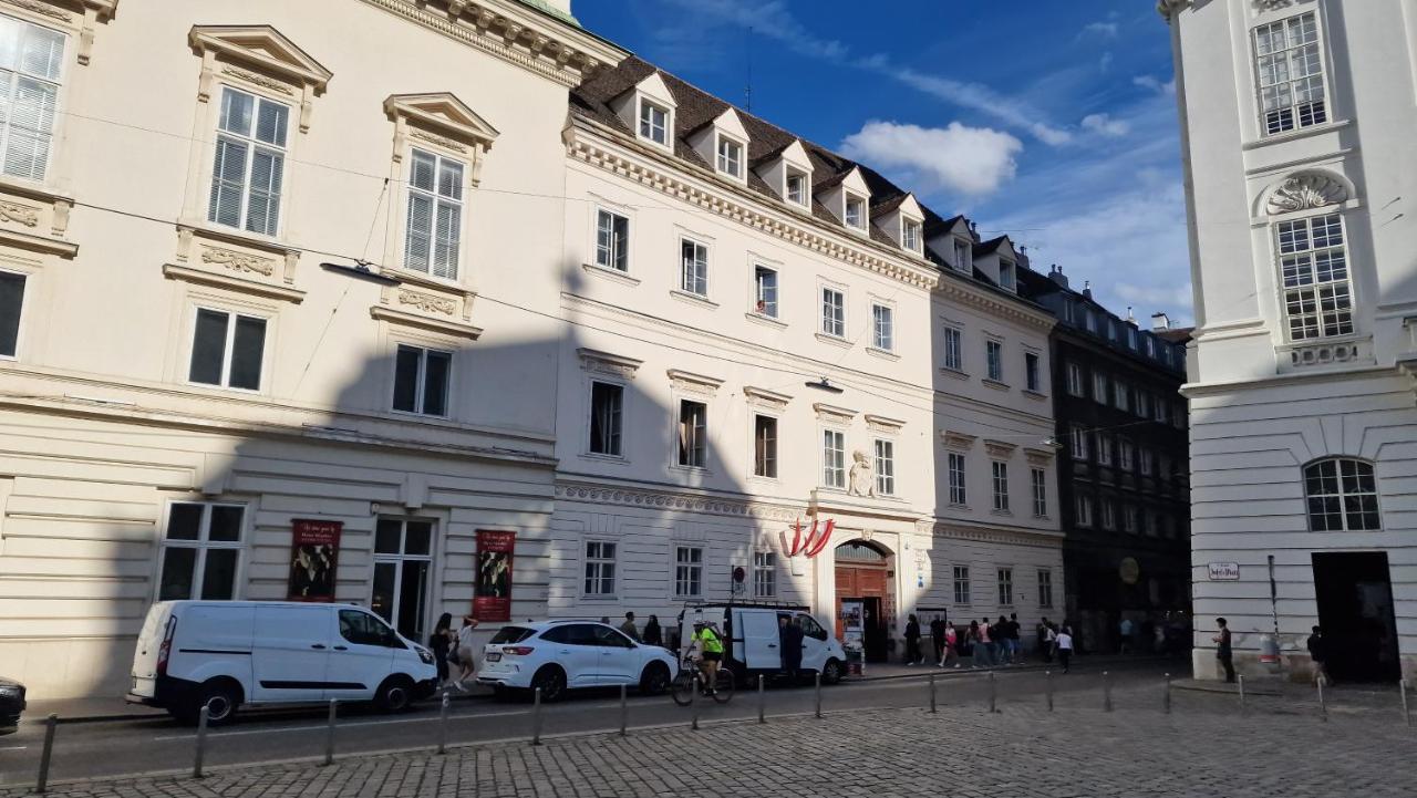 Elegance Studios Wien Екстер'єр фото